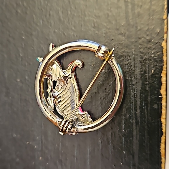 Vintage Enameled Parrot Brooch Pin Pink & Silver - Picture 4 of 5